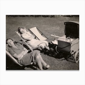 The Relaxed Attitude To Parenting In The 1930s Black & White Canvas Print