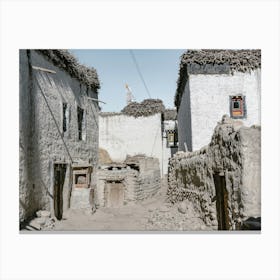 Tibetan Village In The Ancient Kingdom Of Mustang In The Himalayas Canvas Print