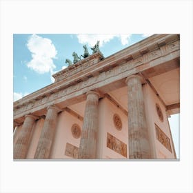 The Brandenburg Gate In Berlin 04 Canvas Print