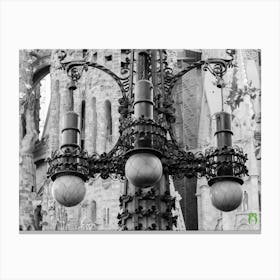 Sagrada Familia 20191026 35pub Canvas Print