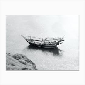Oman boat Canvas Print