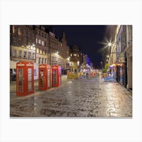 Royal Mile In Edinburgh Canvas Print