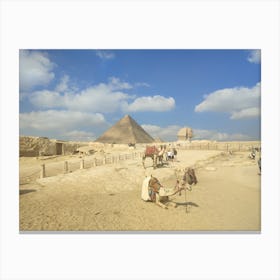 Giza Pyramids 1 Canvas Print