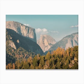 Yosemite Valley In Fall Canvas Print
