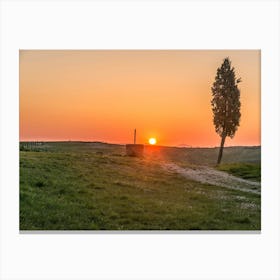 Sunset In Tuscany Canvas Print