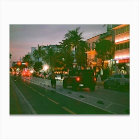 Miami Beach At Dusk Toile