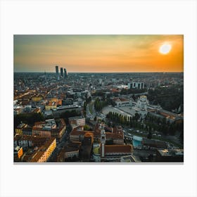 Tramonto Milano. Arte Moderna Canvas Print