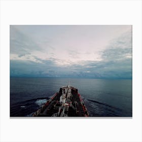 Ship In The Ocean 1 Canvas Print