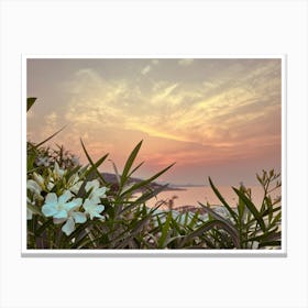 Sunset At The Beach Canvas Print