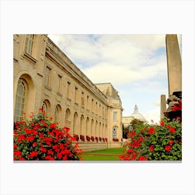 Garden Outside The Cardiff City Hall Palace Canvas Print