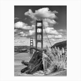 SAN FRANCISCO Monochrome Golden Gate Bridge Canvas Print