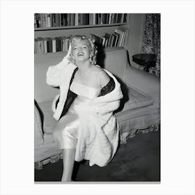 Marilyn Monroe Posing On Couch Canvas Print