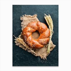 Round braided bread — Food kitchen poster/blackboard, photo art Canvas Print