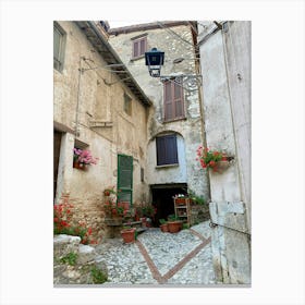 Alleyway Canvas Print