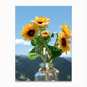 Sunflowers In A Glass Vase 20200705125332ppub Canvas Print