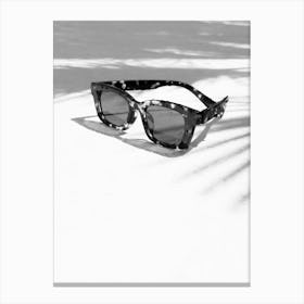 Sun Glasses B&W_2655162 Canvas Print