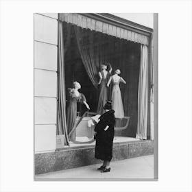 Surrealistic Window Display, Bergdorf Goodman, New York City By Russell Lee Canvas Print