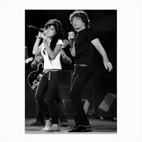 Mick Jagger Of The Rolling Stones And Amy Winehouse Canvas Print