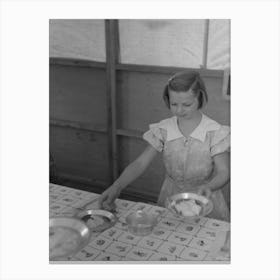 Untitled Photo, Possibly Related To Lunch At Fsa (Farm Security Administration) S Migratory Labor Cam Canvas Print