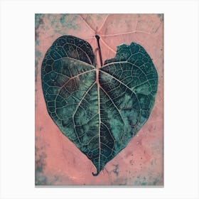 Heart Leaf Canvas Print