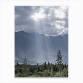 Sunbeams Over The Mountains Canvas Print