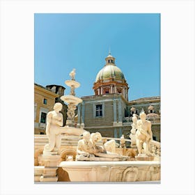 Palermo, Low Angle View In Piazza Pretoria Canvas Print