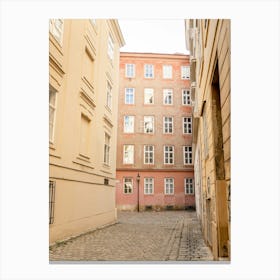 Alleyway In Vienna Canvas Print