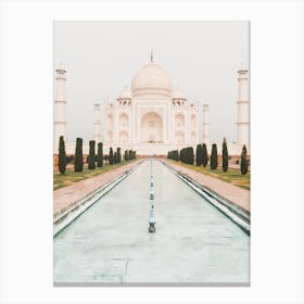 Taj Mahal Pool Canvas Print