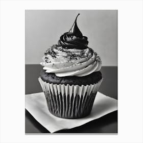 Black And White Cupcake 1 Canvas Print
