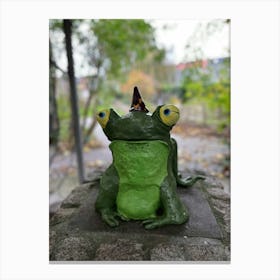 Frog with crown Canvas Print