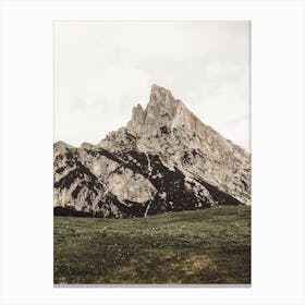 Mountain Peak Scenery Canvas Print