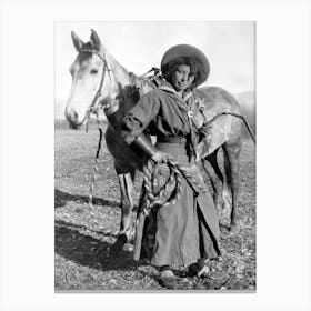 Black Cowgirl And Her Horse, Western Aesthetic, Vintage Black and White Old Photo Leinwandbild