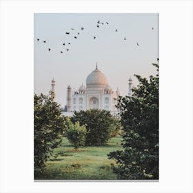 Taj Mahal Canvas Print