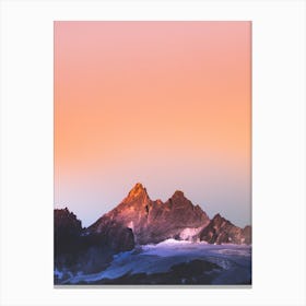 Sunrise In The Mountains Canvas Print