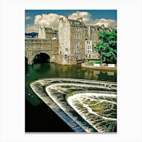 Pulteney Bridge Over The River Avon In Bath, England Canvas Print