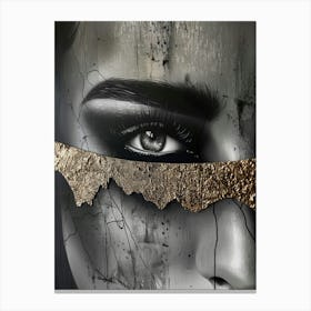 Woman'S Face 69 Canvas Print