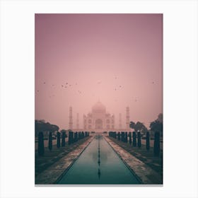 Landscapes Raw 22 Taj Mahal (India) Canvas Print