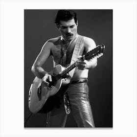 Photo Of Freddie Mercury And Queen Canvas Print