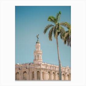 Sunlit Havana Canvas Print
