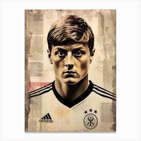 Toni Kroos (2) Canvas Print