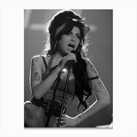 Singer Amy Winehouse Performs Back To Black On Stage During The 2007 Mtv Europe Music Awards Canvas Print