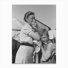 White Migrant Mother With Son, Weslaco, Texas By Russell Lee Canvas Print