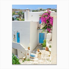 White House In The Cyclades Canvas Print