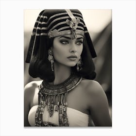 Black And White Photograph Of Cleopatra 1 Canvas Print