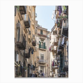 House And Balcony In Napoli, Italia Canvas Print