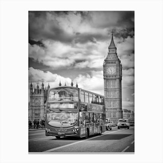 London, Westminster Traffic Canvas Print