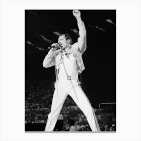 Freddie Mercury Performing At Wembley Stadium, 1986 Canvas Print