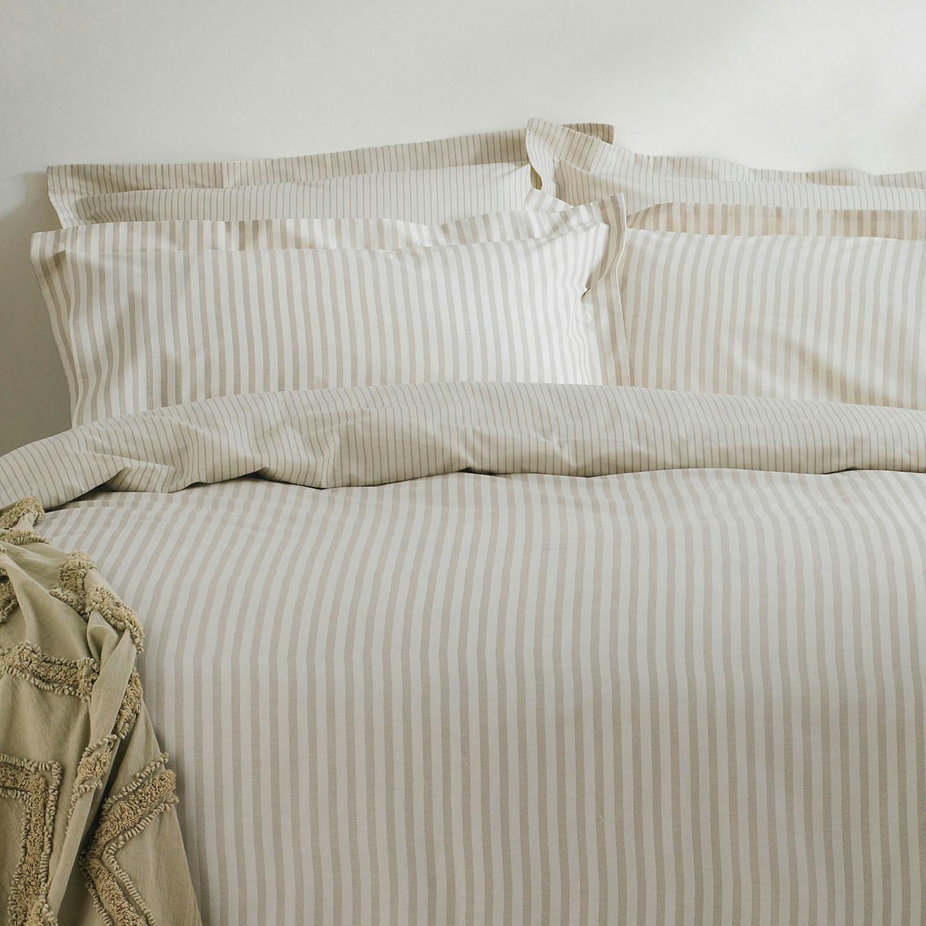 Hebden Duvet Set Natural by Riva Home Hebden Natural 100% Cotton Duvet Cover
