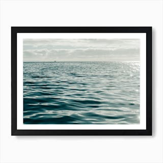 Deep Blue Ocean Water Art Print by Reisgenie - Fy