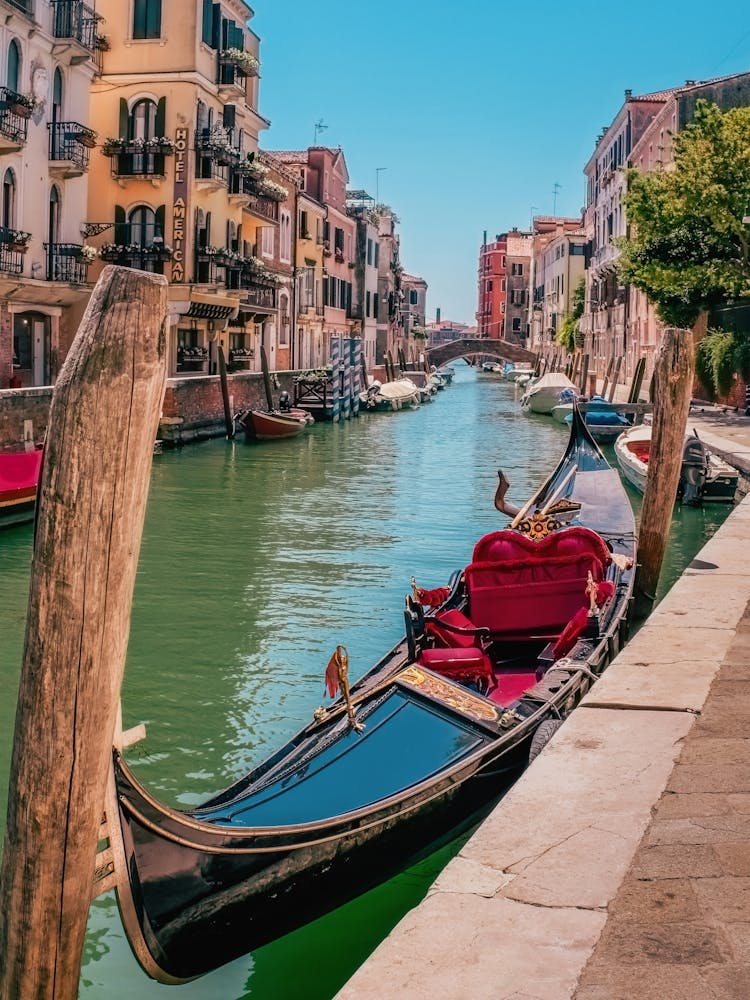 VENICE GONDOLA FINEART Photography * Limited Edition 50 offers * Framed Art * Cityscape * Landscape *Italy * Marco Alex Art * Hand Signed!